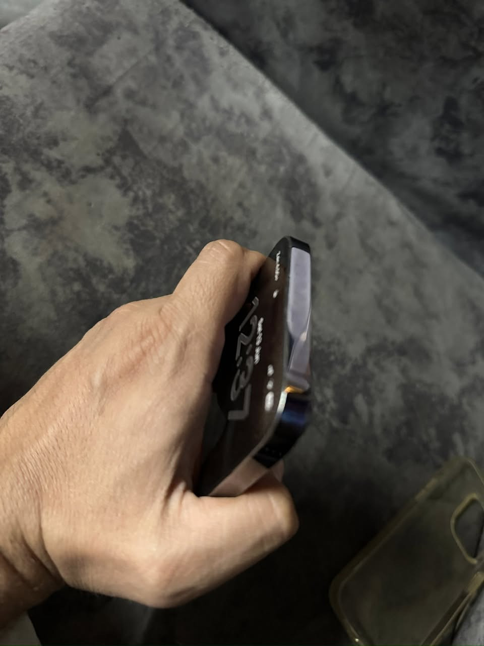 ايفون ١٤ برو ماكس شرق اوسط 
ذاكرة ٢٥٦ بنفسجي 
بطارية ٨٦٪؜ بلادية
نظيف 
كله فول الفول شغال 
مبدل فقط شاشه درجة اولى فول اج دي
فقط جهاز  كارتون ضايع
مكاني حله لايوجد توصيل 
سعره ٦٢٥ الف خصم


**إذا كنت صاحب هذا الإعلان وتريد حذفه لأي سبب، رجاءا أرسل رسالة إلى الدعم الفني**