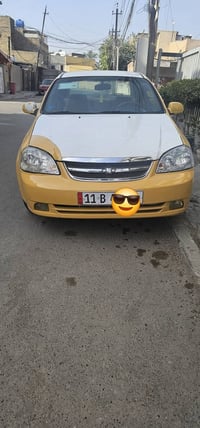 مرخصه ادمن أوبترة للبيع موديل ٢٠١١ مابيهة نواقص حرة بسمي بيهة خشم جامل...