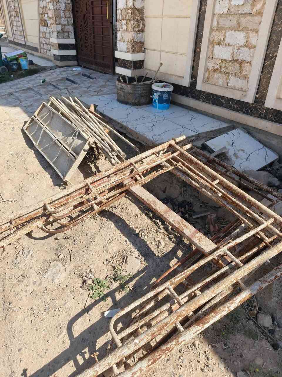 سكله للبيع 3سكلات ودرابين و6مقصات سعر 99الف فقط: ***********
