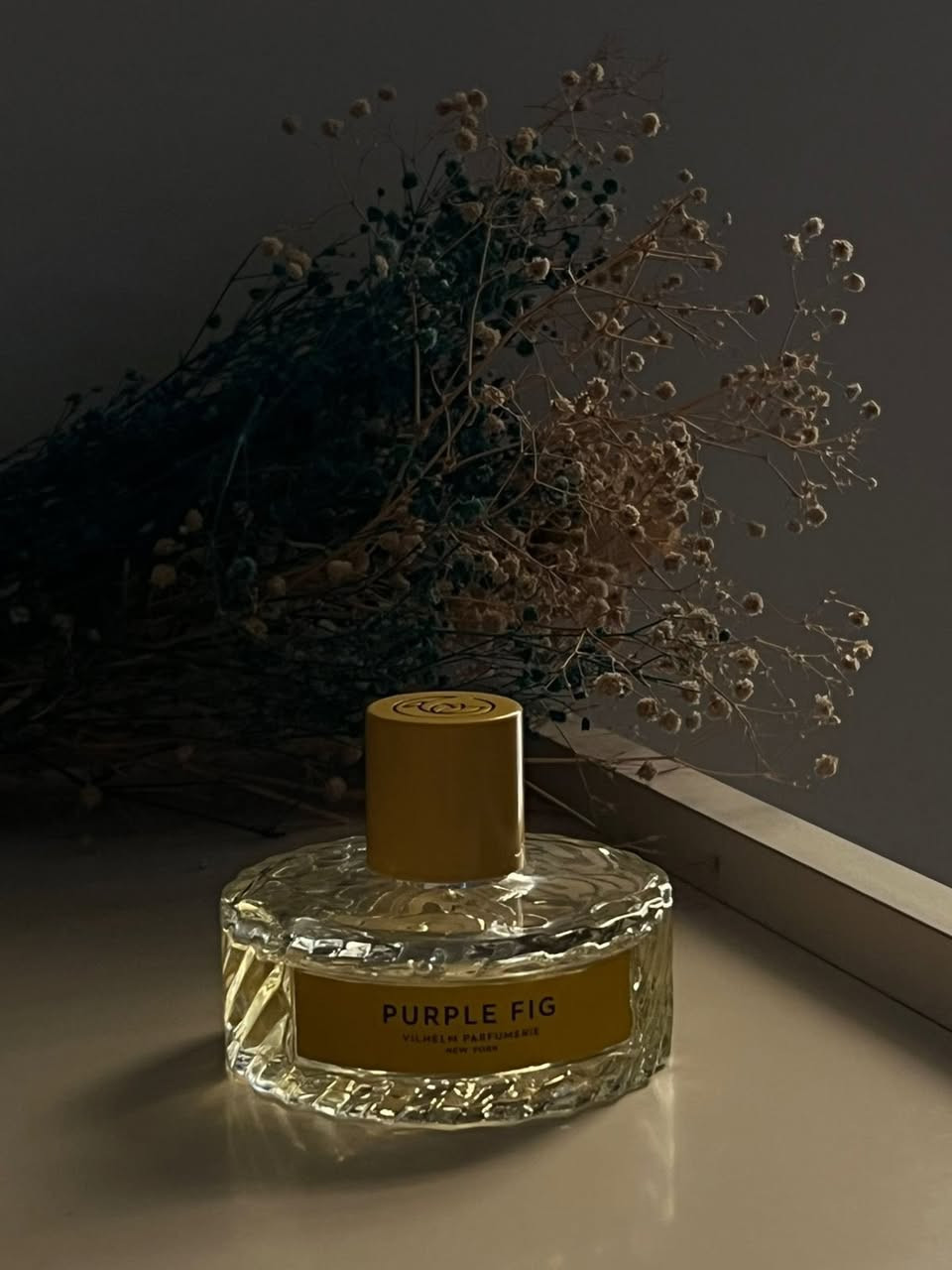 السلام عليكم عطر Nawab of oudh من دار ارماندو جيان يحتوي كمية مثل ما موضح السعر المطلوب ١٠٠$
العطر الثاني 
مور ذان ووردز من الدار الايطالية زيرجوف يحتوي كمية مثل ما موضح السعر المطلوب ١١٠$
العطر الثالث 
كريدو من دار نيشان تيستر بدون باكيت الكمية كما موضحة 
60$ السعر المطلوب
العطر الرابع عطر Reigo من زيرجوف تيستر بدون باكيت الكمية ثلاث ارباع او اقل بقليل السعر المطلوب 70$
العطر الخامس 
Purple fig تيستر بدون باكيت يحتوي على نفس الكمية 
كما موضح بالصورة السعر المطلوب 70$


**إذا كنت صاحب هذا الإعلان وتريد حذفه لأي سبب، رجاءا أرسل رسالة إلى الدعم الفني**