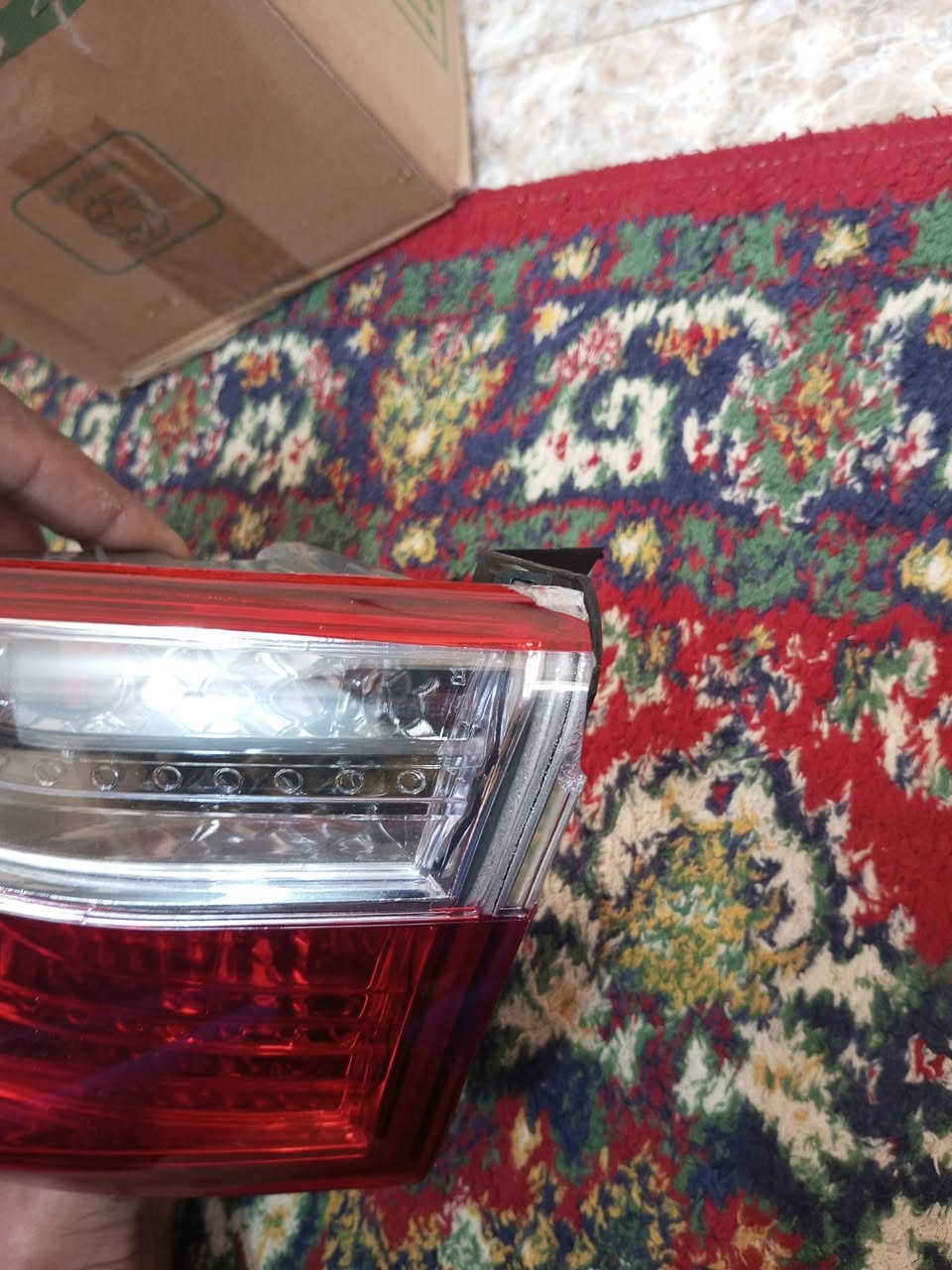 السلام عليكم شباب بك لايت النترى جدد عدد ٣ جهة اليمنى فقط واحد بي ثلمه بسيطه جدآ كما  مبين بالصورة 
السعر ١٥٠ الف
المكان ديوانية قضاء الدغارة
 ‏‪***********‬‏
***********
