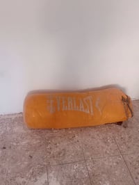 كيس ملاكمة • وزن ثقيل • نجف