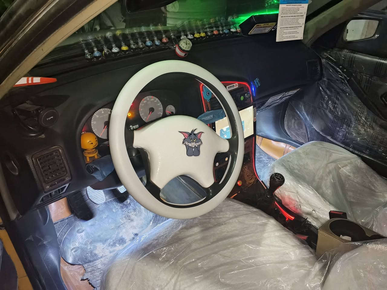 سلام عليكم بيجو بارص ١٥ كفاله عامة عده شوية تنكيد بل تكمه لخلفية نص طابوكه جديدة بيها تخم تاير جديد صدر خلفي جديد الأمامي نص عمر سيارة صفاحها موس بلادية قطرت خياس ما بيها ولا صبغ مصفره هيئة عليها غرامات تنزل من سعرها سيارة مال جناي أمانة الله بس صار ضرف وأريد ابيع
مكانها ديالى بعقوبة رقم إنكليزي تحويل ثاني يوم 
سعر ٤١ وبيها مجال للشراي فقط رقم ***********
