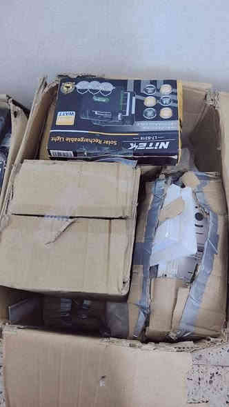 كراتين مكس مشكل عددهن 5 كراتين الحجم الكبير كلشي يطلع بيهن وقطعهن خير من الله وكله شغال وجديد اكرر مكس كلشي يطلع بي وشوفو الفديو التوضيحي يمكم بل منشور ابيعهن كلهن بيعه وحده سعر هن كلهن 350 الف كلهن
بلاش البلاش 
عنواني بغداد المشتل شارع المدارس  ***********
