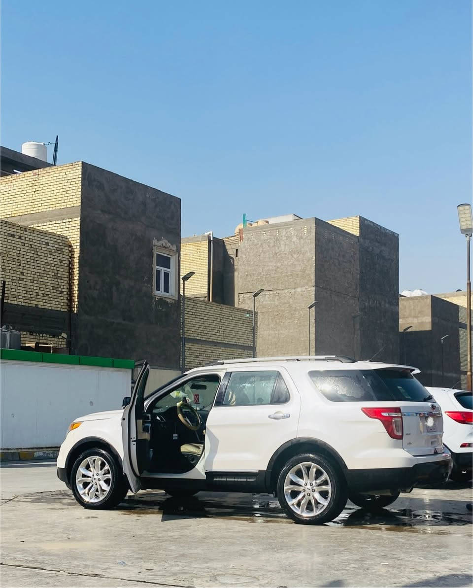 فورد اكسبلورر 2013
مواصفات XLT
الممشى 173 الف
بدون اي ضربه كلين
السعر 13,500$ يعني 135 ورقه وبيها مجال
المكان بغداد ،
للاستفسار *********** غير موجود بالفيسبوك.
