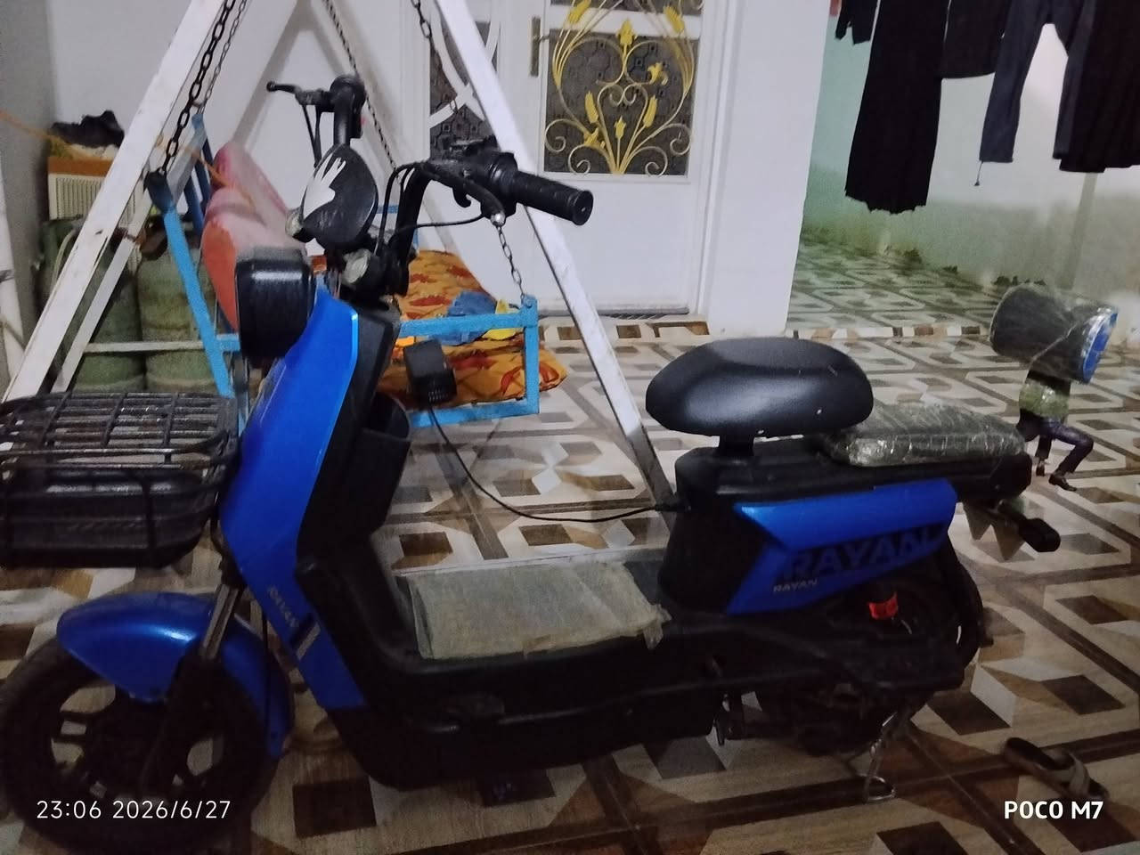 السلام عليكم البايسكل شحن نظيف بطاريات كبار اربعه هذاك اليوم شديتهن سعره ب 275 وبي مجال العنوان ديالى ناحيه السلام


**إذا كنت صاحب هذا الإعلان وتريد حذفه لأي سبب، رجاءا أرسل رسالة إلى الدعم الفني**