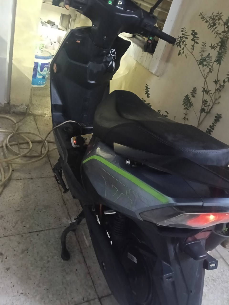 السلام عليكم
دراجة شحن
نوع ماتركس
شركه وياي
6 بطاريات بطاريه 32 امبير نوع ويلي جديده موديل 26
ملف 2000
سرعته 100
تمشي مسافه 60 كيلو
سويج +بصمه
دراجة خير من الله
السعر 650
للاستفسار التواصل خاص


**إذا كنت صاحب هذا الإعلان وتريد حذفه لأي سبب، رجاءا أرسل رسالة إلى الدعم الفني**