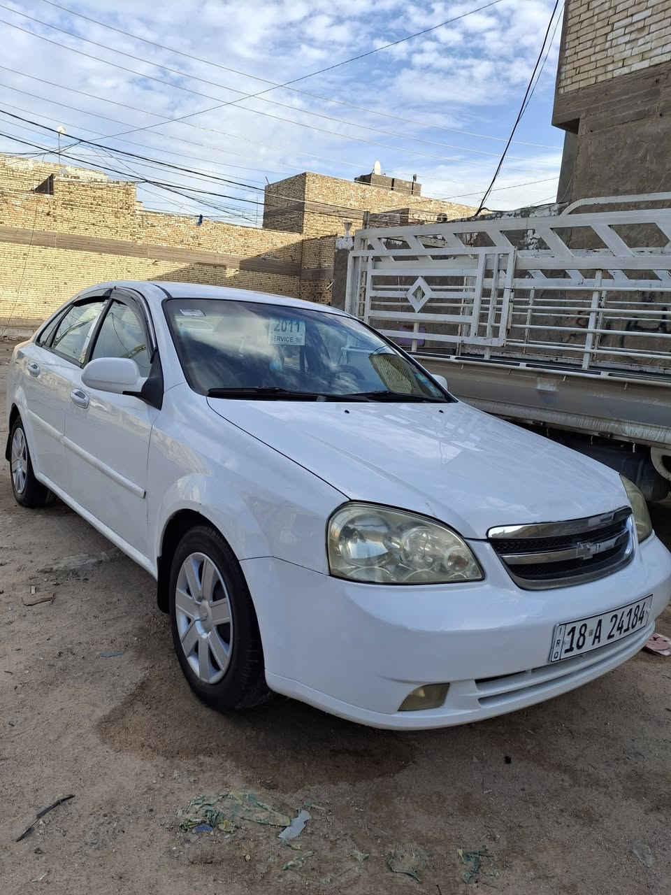 السلام عليكم اوبترا 2011سنويه جديده باسمي سياره وضع الشركه ٣قطع صبغ بدون دواخل مكان نجف السعر75مجال قليل ***********
