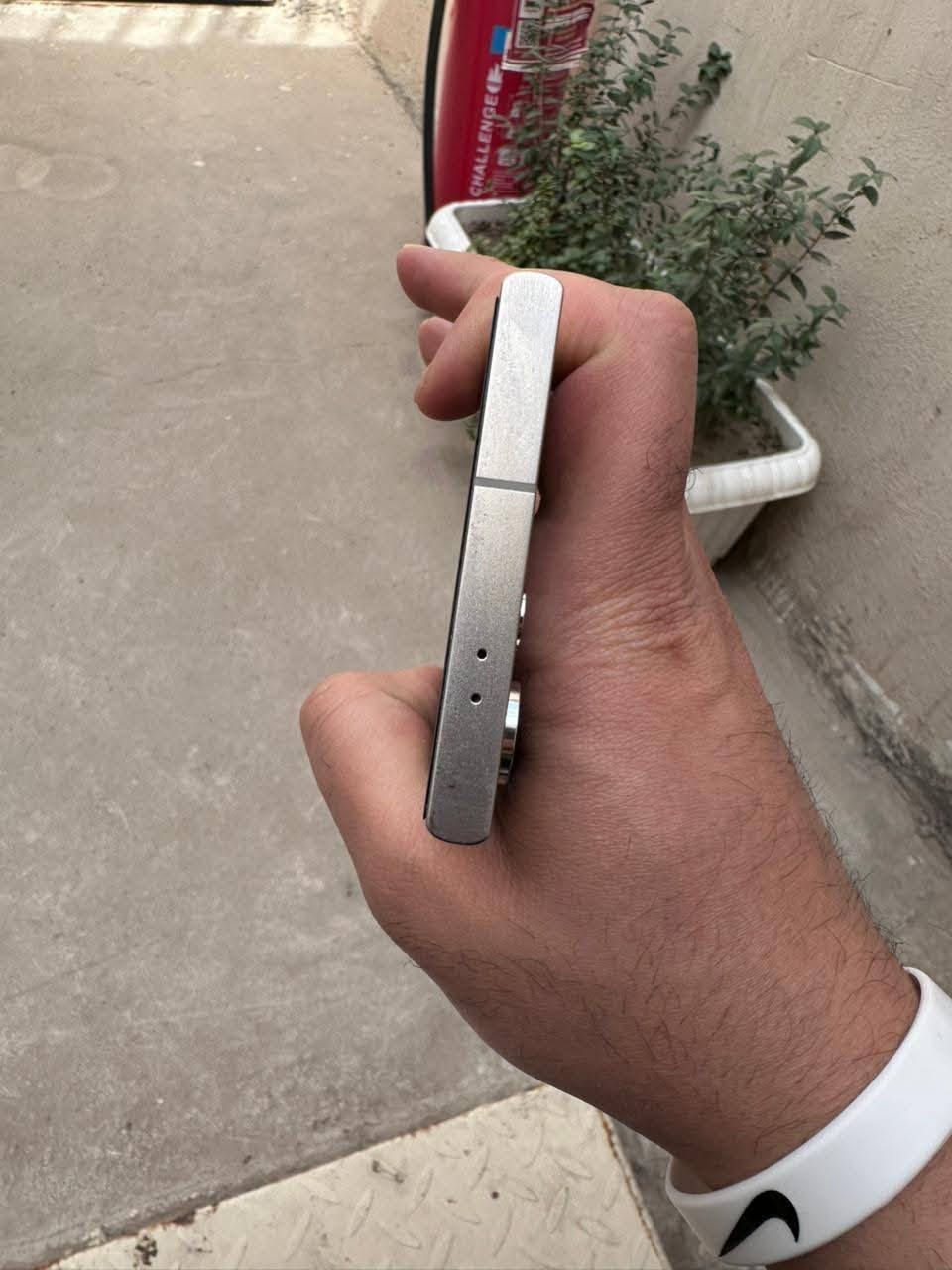 اس ٢٤ الترا ذاكره ٥١٢
نضافه ١٠٠% 

شرق اوسط دبل خط الجهاز مرايه 

كارتون وكيبل شحن موجود 

ضمان شكد ماتريد انطيك بي اذا بي شخط او خلل ترجعه وتاخذ فلوسك 

سعره ٧٥٠ 

المكان بغداد حي العدل 

تاخذ الجهاز وبي ضمان سبوع 
***********
