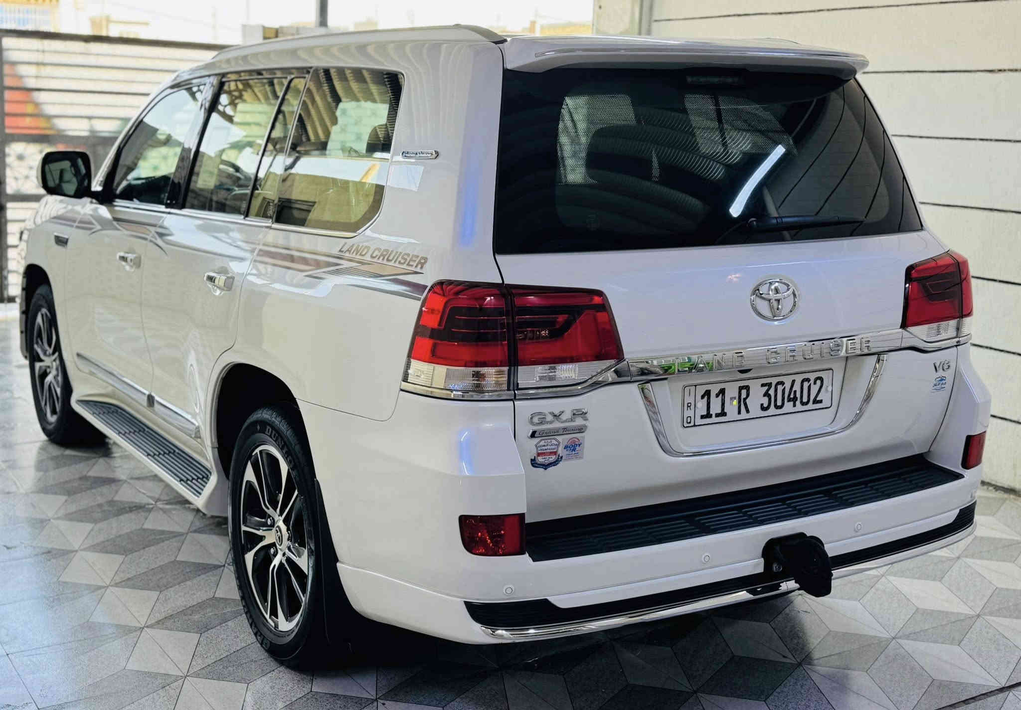 لاندكروز 2021 بريم اصلي كفاله عامه من جكه الابره 
جديده كارتون ماشيه 79 فقط فووول 1/1 مواصفات البريم 
بيع او مراوس السعر 617$ مكاني بابل - الشوملي 
للاستفسار *********** او ***********
