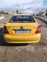 ليفان 620 للبيع سعر 42 سيارة مكينة كير شرط كورله توماتيك  بدون صبغ فقط...