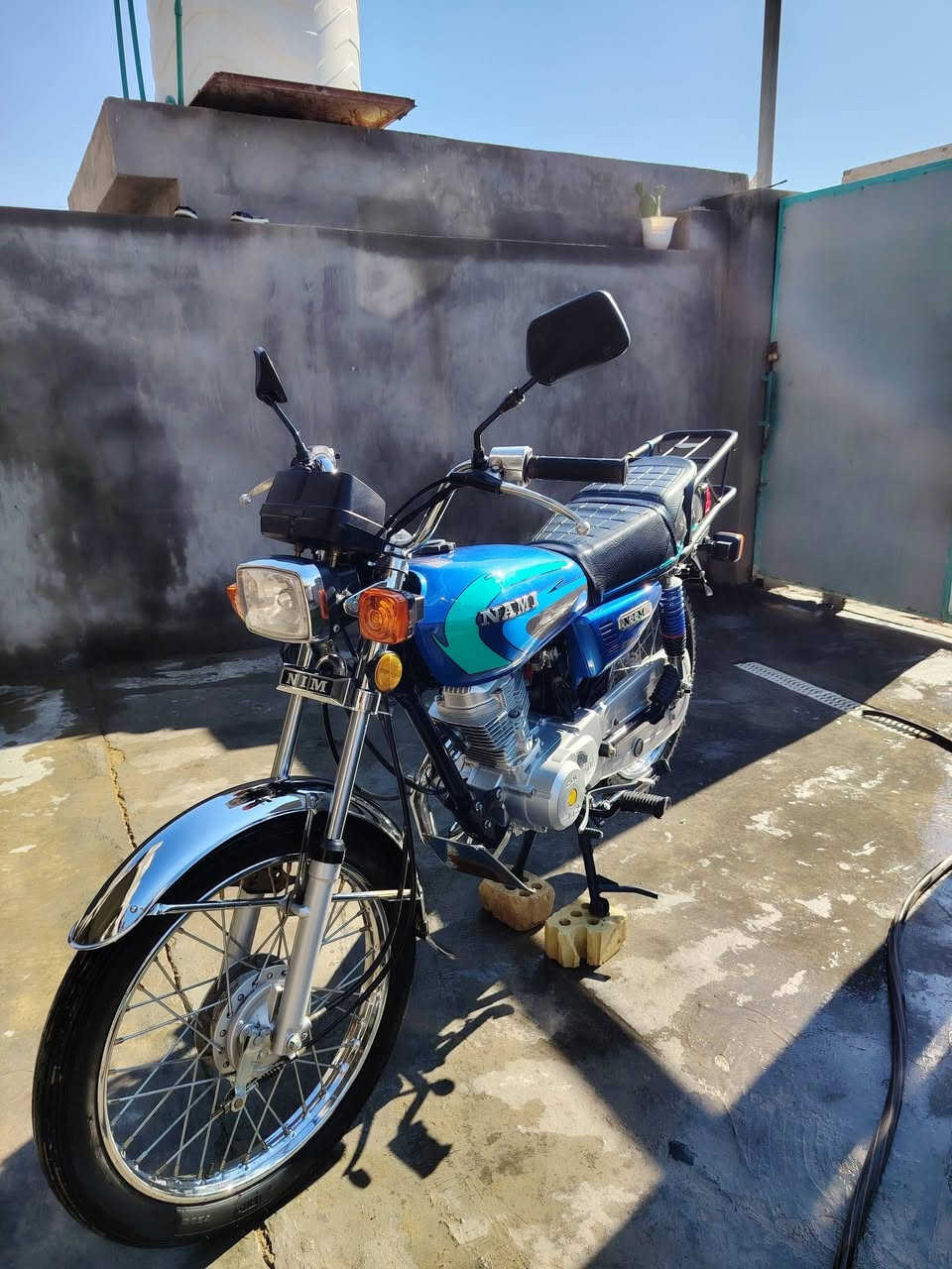 دراجه للبيع موديل 25
لمكان تقاطع نهروان دراجه نامه
***********
لسعر ٧٢٥
