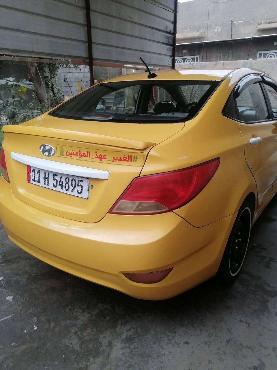 السلام عليكم ورحمة الله وبركاته
اكسنت أجرة رقم بغداد الجديد باسمي موديل ٢٠١٦
 وارد امريكي حادثها جاملغ امامي مبدل وكالة وبارد بقبق الصندوق والباقي كفالة بدون دواخل ولغود السعر ٨٨ $ وبيها مجال ان شاء الله السيارة جاهزة من كلشي
تدفئه وتبريد ممتاز المكان حلة *********** واتساب
