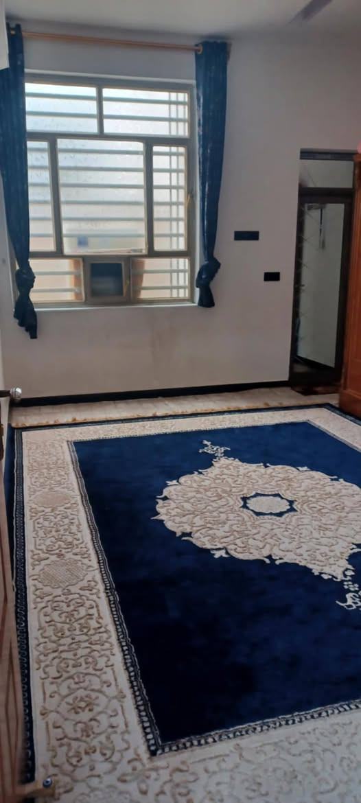 السلام عليكم
دار للبيع مساحته 200 متر  بناء حديث منطقه الدوانم قرب تقاطع الشرطه الخامسة زراعي سند ٢٥قرار محكمه ونسخه من السند السعر مناسب 130 

الاستفسار على الرقم *********** ابو فاطمه
