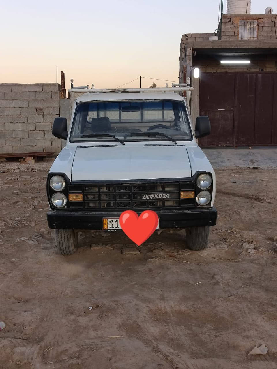 سلام عليكم ورحمه الله وبركاته  للبيع سياره زامياد إيراني كير محرك أكسل خير من الله مصبوغه عام جماليه تبريد شغال موديل 2007 رقم بغداد نكليزي شباب مكلف تواصل ‏‪***********‬‏على الهاتف. سعر 45وبيه مجال مراوس حسب القناعه
