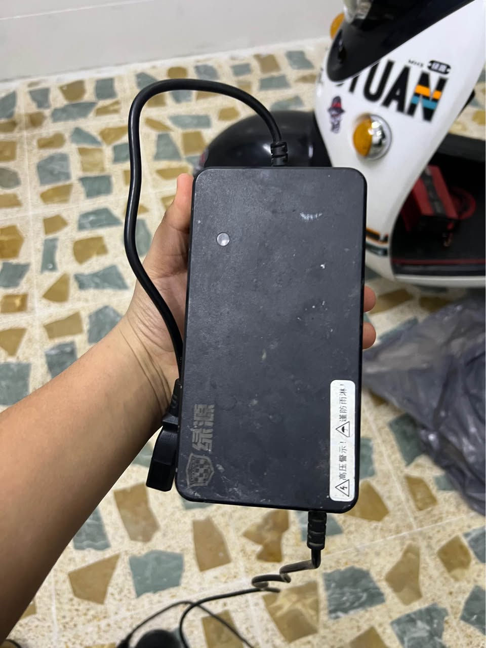 ‎امه ماتور بو فروشتن زور باكه ٥باتري ٧٠  كيلو متر دروا ديسكه سحركي مجالي براينه تيدايه‎ أربيل, العراق


**إذا كنت صاحب هذا الإعلان وتريد حذفه لأي سبب، رجاءا أرسل رسالة إلى الدعم الفني**