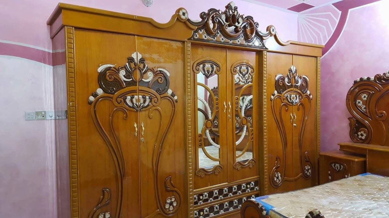 السلام عليكم ورحمه الله وبركاته 
المحتاج نجارة اخشاب متجول دخل العزيزية 
يعني صبغ غرف صبغ بيبان بيت 
وأسعار مناسبة 
الا ستفسار راسلني خاص 
او اتصل على الرقم
***********
