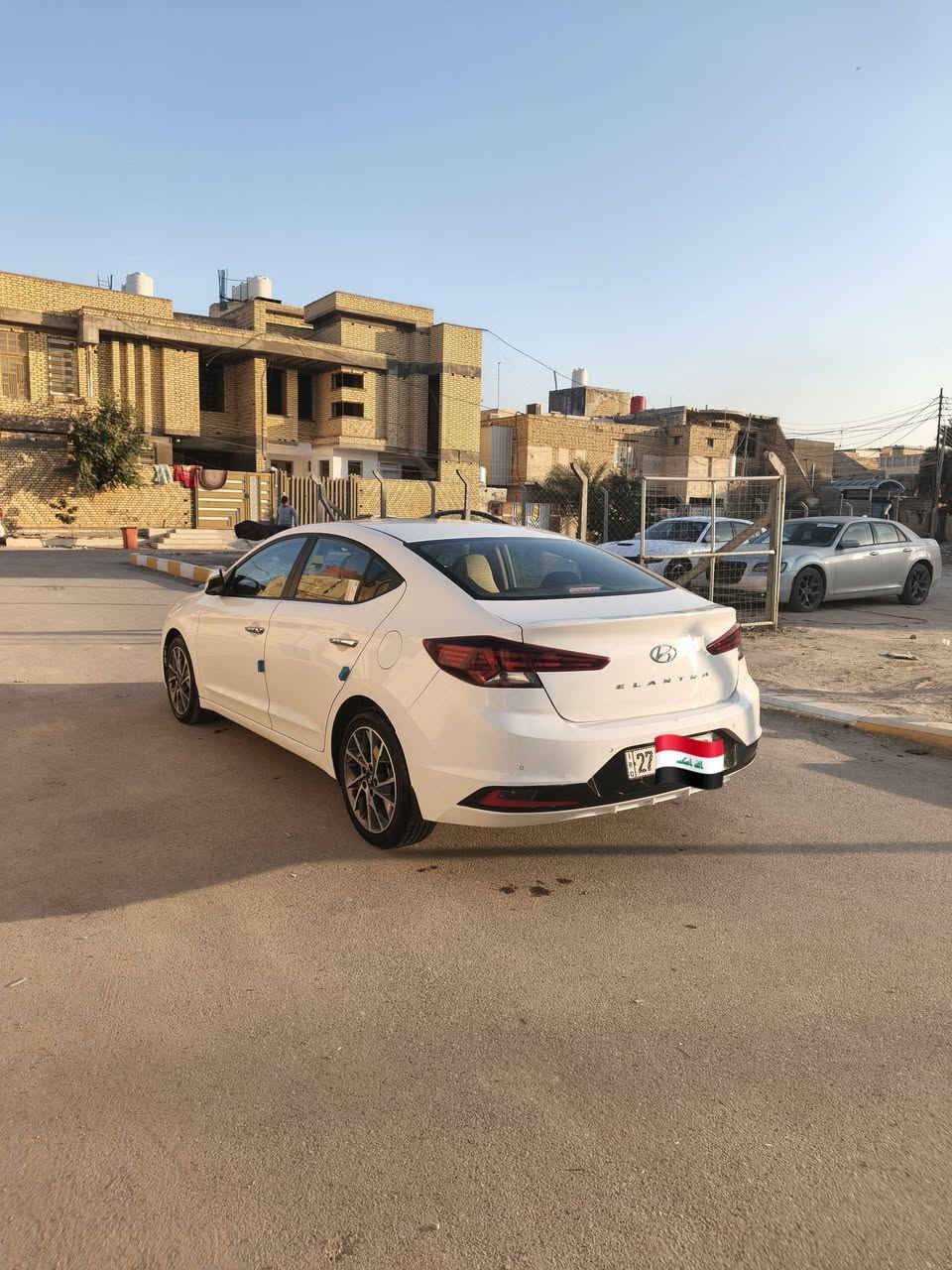 الانتره 19 خليجي واحد على واحد سياره بيها صبغ جاملغ الأمامي وباقي السياره مكفول سياره جديده كلش مكينه وكير وحداديه جهزات سياره جديده ما تعبانه شرط احله من الصور
عنونها ناصرية شموخ 
سعرها 140 وبيها مجال
رقم ***********
