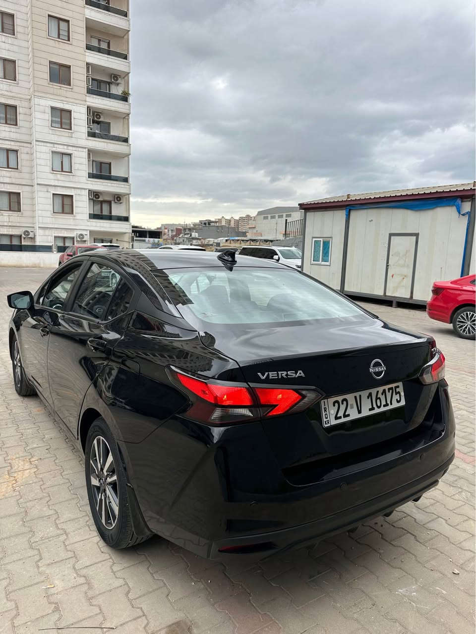 للبيع فيرسا 2024
فول مواصفات بجم كبس
صبغ فقط بابين بخ 
سعر بلاش 128 ورقة $ 
السيارة تحويل وكاله شرط
اللاتصال *********** دهوك, العراق
