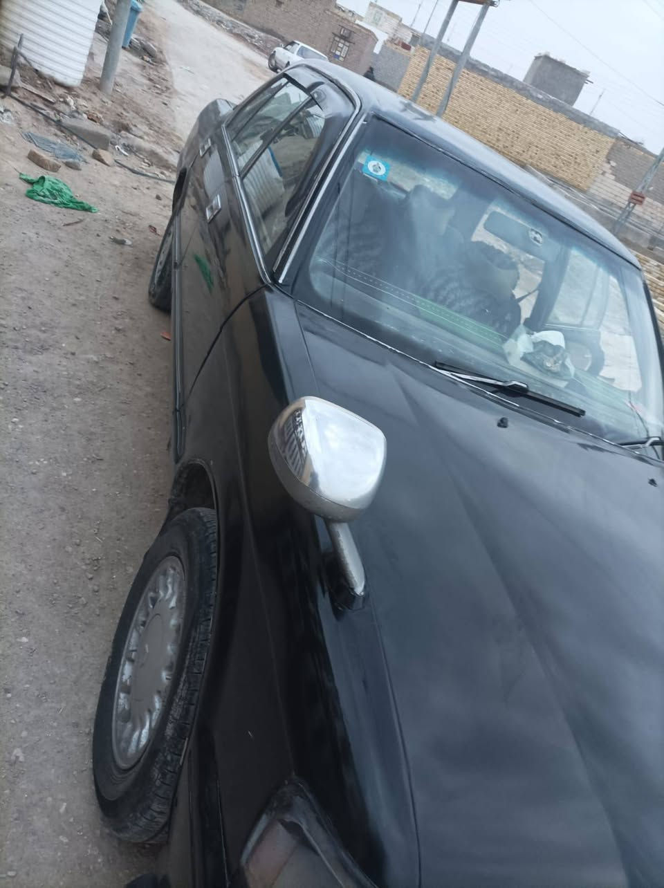 فدوة لا تشلع گلبي اقراء المعلومات قبل لا تخابر مگلف بالنشر الاتصال *********** انكليزي باسميي
السيارة مكفولة من العيب الشرعي والگص ونقل الجثة 
السيارة معمرة ومصبوغة قبل
خمس سنوات مو تجي وتكول بيها معجون السيارة السيارة بيها معجون 
بالقمارة مكفولة من العيب الشرعي والگص ونقل الجثة 
معمرة بدون حادث قوي فقط
ضربة بسيطة بالجاملغ الخلفي 
محرك وكير جديد لكن بي
دخان فقط أثناء التشغيل 
وتقطع للعلم .. كهربائيات
كلها شغالة ماعدة الرون 
والكيلو تبريد شغال تايرات 
جديدة حدادية كلها امبدلة
السيارة تجي تشوفها افضل
