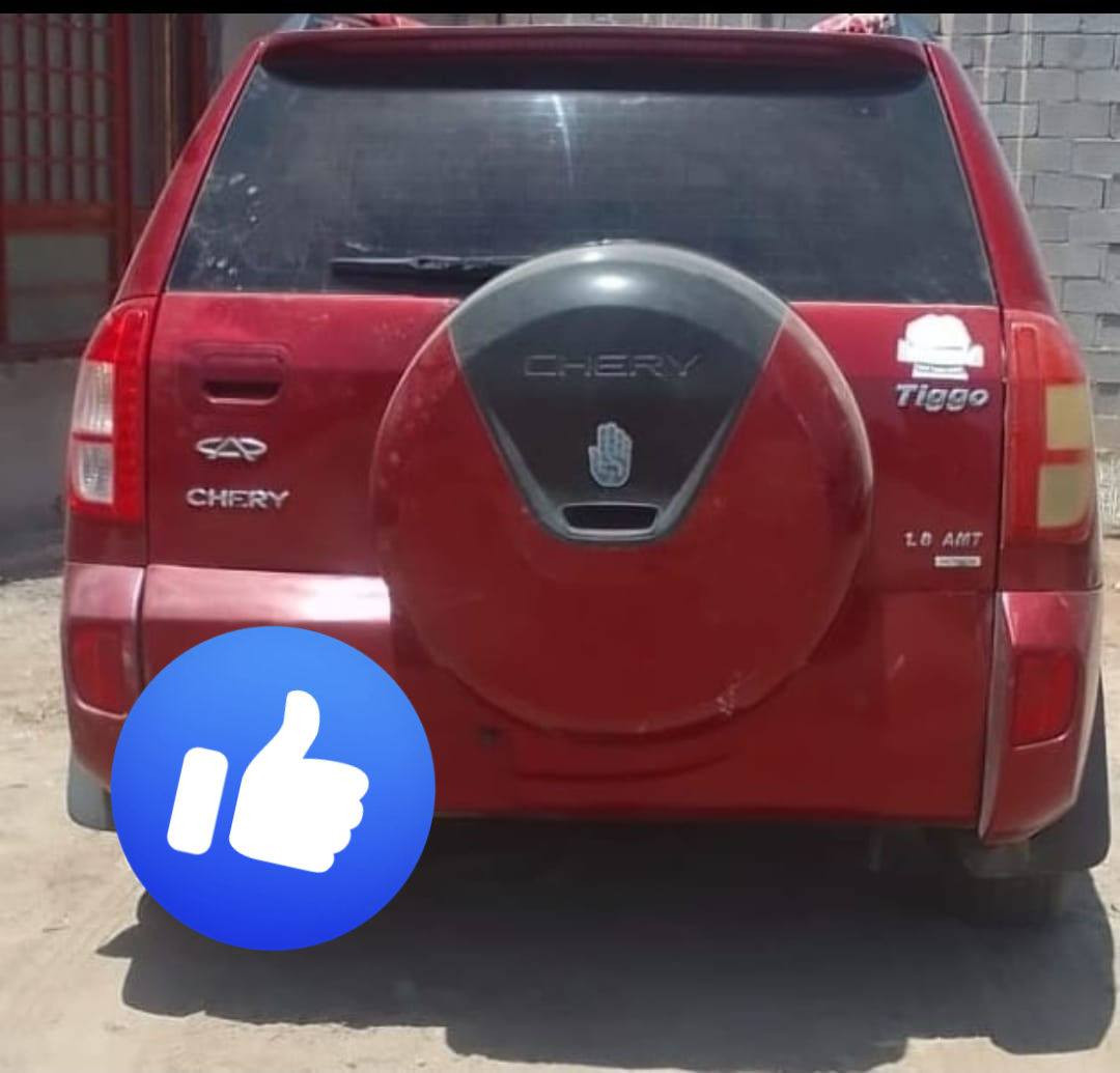 تيكو ٢٠١٣ كير ومحرك بلاد تبريد شغال، حدادية جديدة، رقم انكليزي ذي قار، تحكم عن بعد قفل وفتح ورفع الجامات، تدفئة كشنات، فتحة بانوراما فوگ، لايت زنون، كاميرا وشاشة، تخم تاير، ملگطها خياسات بسيطة وموجودة الصور وصابغ بس مكان التلگيط، سيارة بدون حادث والحمد لله، اقتصادية انسى الصرف سيارة مال بيت ماتخسر عليها الف دينار السعر ٤٥ وبيها مجال بسيط حق الجيه
للتواصل وات ساب ***********
