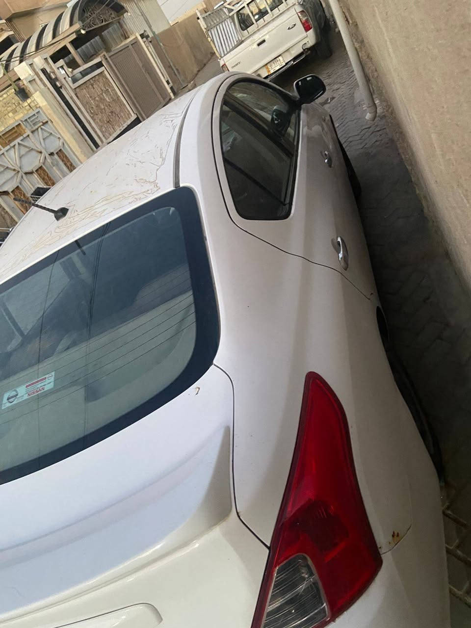 السلام عليكم
نيسان سني 2020 هندي بليته زركه
وارد خليجي
مابيها صبغ ولا تبديل مجرد رصعات خدش
ماشيه 155 الف مكاني بغداد
السياره ٤ شهر ويخلص أقساطها اسويلك وكاله
السعر 100$
***********
