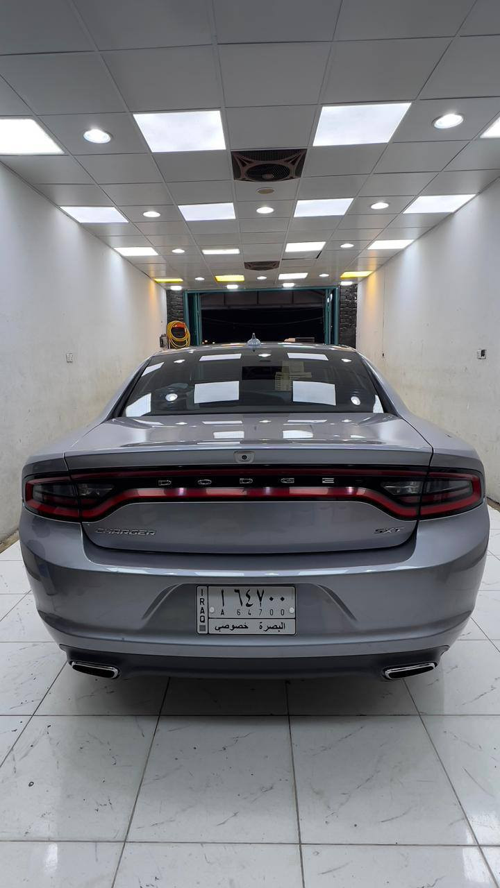 السلام عليكم اخوان
چارجر اسمنتي موديل 2017 اصل 2016
السياره معوقين رقم بصره وكاله او تحويل، جاهزه كير محرك حداده تخم تاير  تدفئه تبريد السياره جاهزه وكامله السياره كلين دخلت تقرير تعمل وتسير بالعراق صار بيها حافة الباب مثل ما موضح الباقي مكفول
مكان السياره ميسان
الرقم ‏‪***********‬
السعر 160
