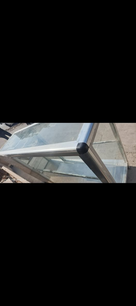 السلام عليكم
جام خانة للبيع متر ونص شغل ثقيل مابيها كسر المكان موصل باب جديد ***********
