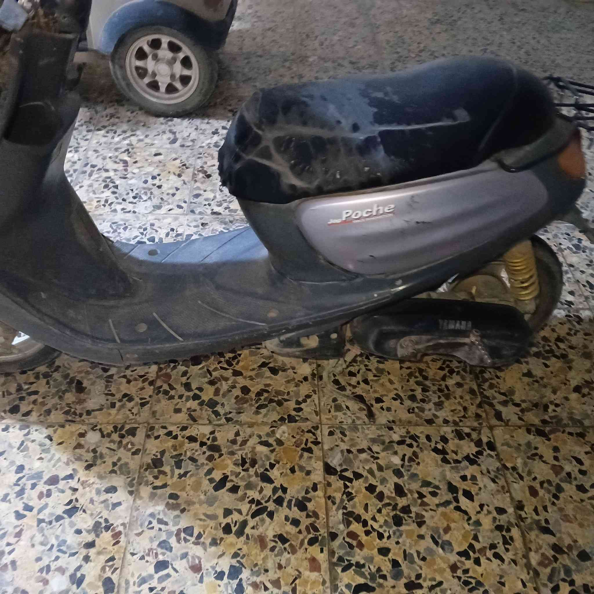 سلام عليكم ورحمه الله وبركاته
عندي دراجات ثنين للبيع منغولي ام السله تجفيت جديد والمصلح منطي بالتجفيت ضمان لشهر السادس 
هندر شغال هندر واحد مرات نص هندر يشتغلن سعرهن ثنينه 500الف مجال كلش قليل
 مكاني كربلاء 
للاستفسار خاص لو هذا رقمي ***********
