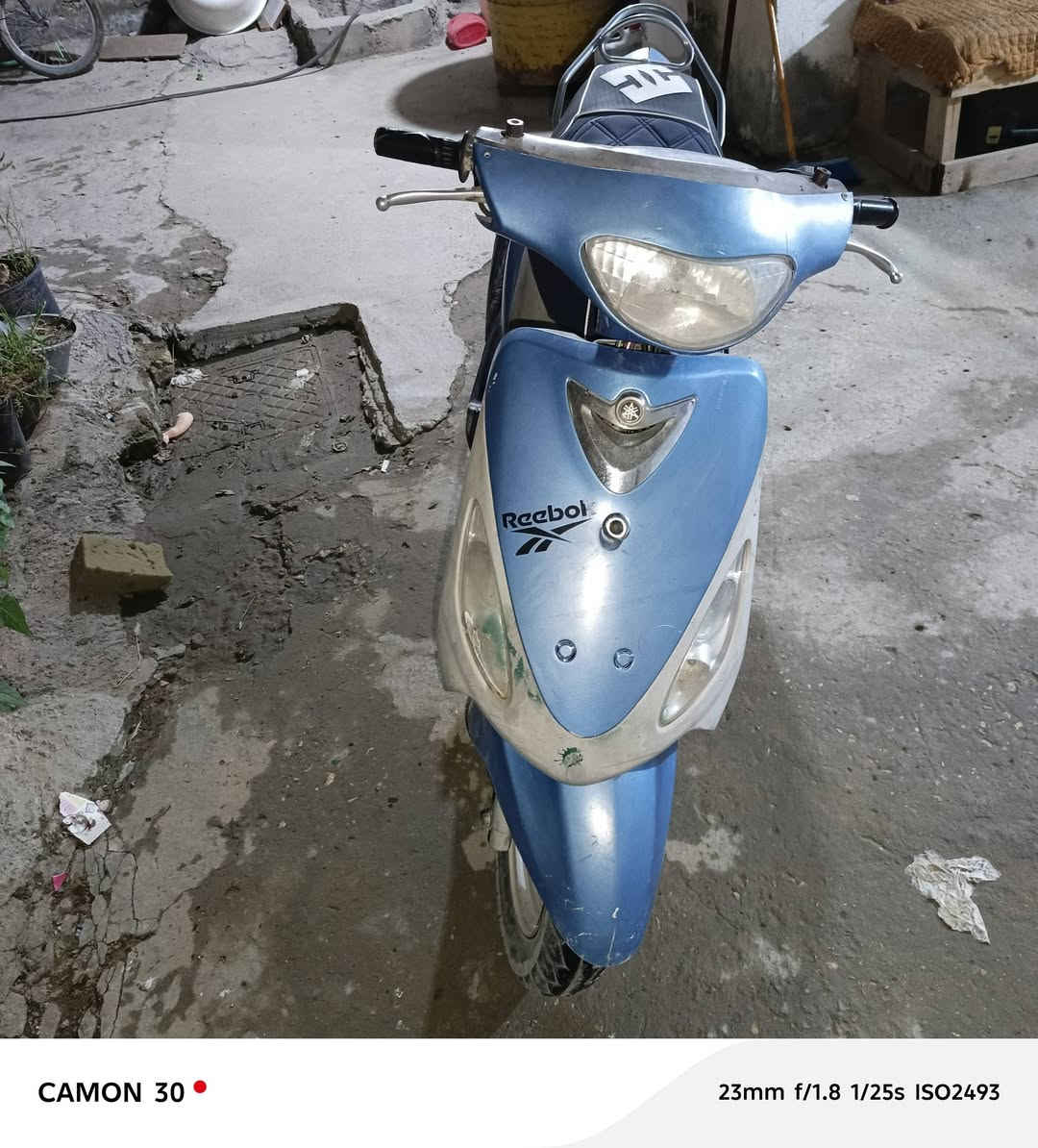 دراجه  ما مفتوحه للبيع  سعر350  عنوان حله حي شاوي ***********
