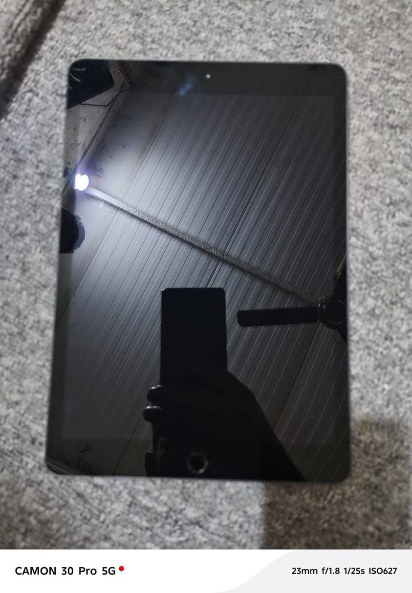 السلام عليكم ايباد 7 نضافه فول شرط شخط ما بي الذاكرة 128 مكاني شط العرب التنومة السعر 250 وبي مجال ***********
