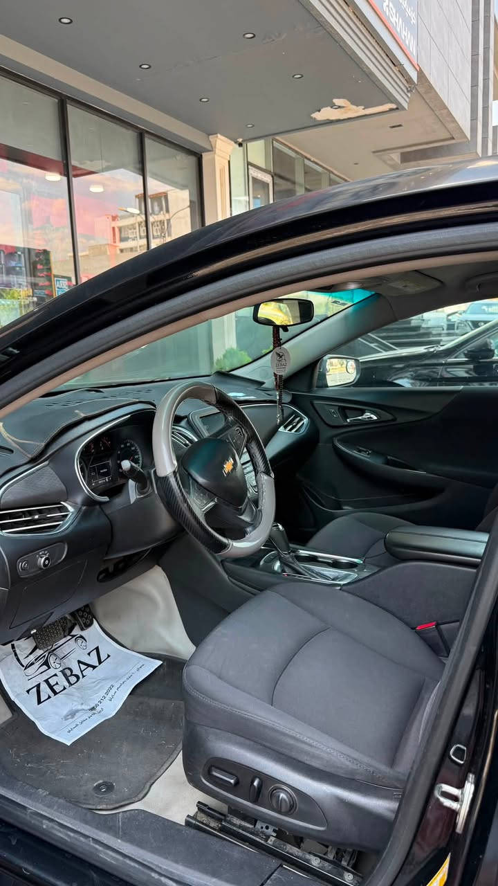 🚗 للبيع: شفروليه ماليبو 2018 LT
- اللون: أسود
- الموديل: 2018
- الفئة: LT
- العداد: 163,000 كم قابل للزياده 
- رقم: أربيل
- محرك ،گير ، حدادية كلها  مضبوط 

🔹 المواصفات: LT

- محرك اقتصادي وقوي 1.500 توربو 
- كير أوتوماتيك
- شاشة معلومات + بلوتوث
- كاميرا خلفية
- حساسات
- نظام تثبيت سرعة (كروز كنترول)
- تكييف ممتاز
- تحكم بالمقود
- زجاج ومرايا كهرباء

🔹 الحادث:

- ضربة چاملغ  أمامي جهة السايق (حادث امريكا ) 
- شخط خفيف في باب خلف السايق

السيارة بحالة جيدة واستخدام  يومي

💰 السعر: (9.500$) وبي مجال 
📞 للتواصل: (***********)
