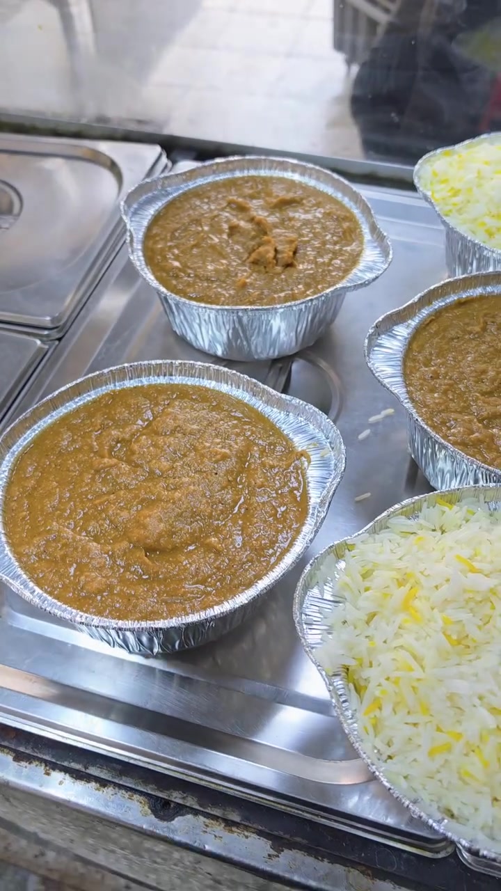العنوان بغداد الدوره شارع شرطه مال ابو طياره 
***********
مطعم حيدرة ابو القيمة
