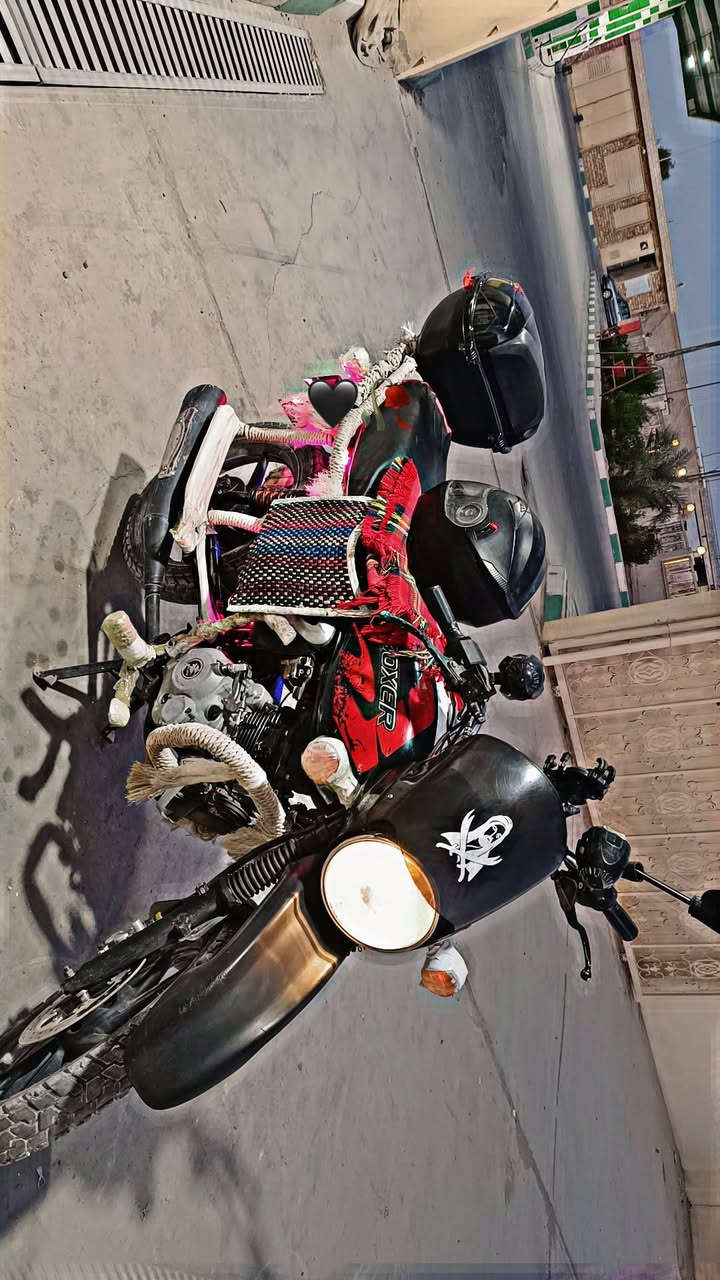 السلام عليكم للبيع  او مراوس دراجه بوكسر مديل 2021  ( كلك)   دراجه نضيفه وخير من الله مكان كربلاء قرب مستشفى التركي السعر 950 وبيه مجال   ***********
