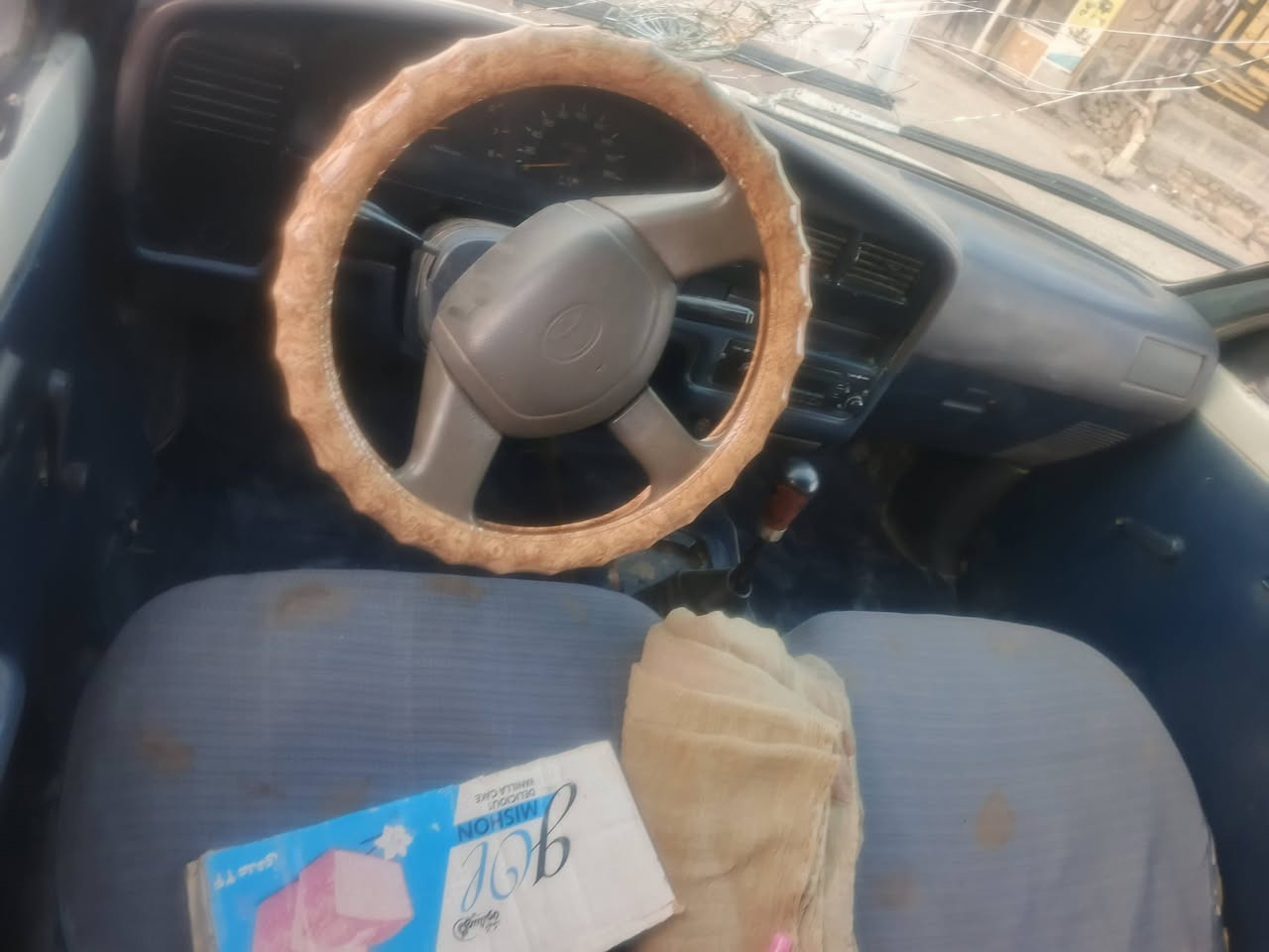 مكفوله سياره منضربه وصبغ
حداديه تخم تاير بلباكيت
مكينه وكير كروسيده
سياره حلوه ونضيفه رقم مثنى تريد تحويل تريد وكاله
سنويه لل27 مكاني ذي قار الغراف مكلف بنشر ***********
