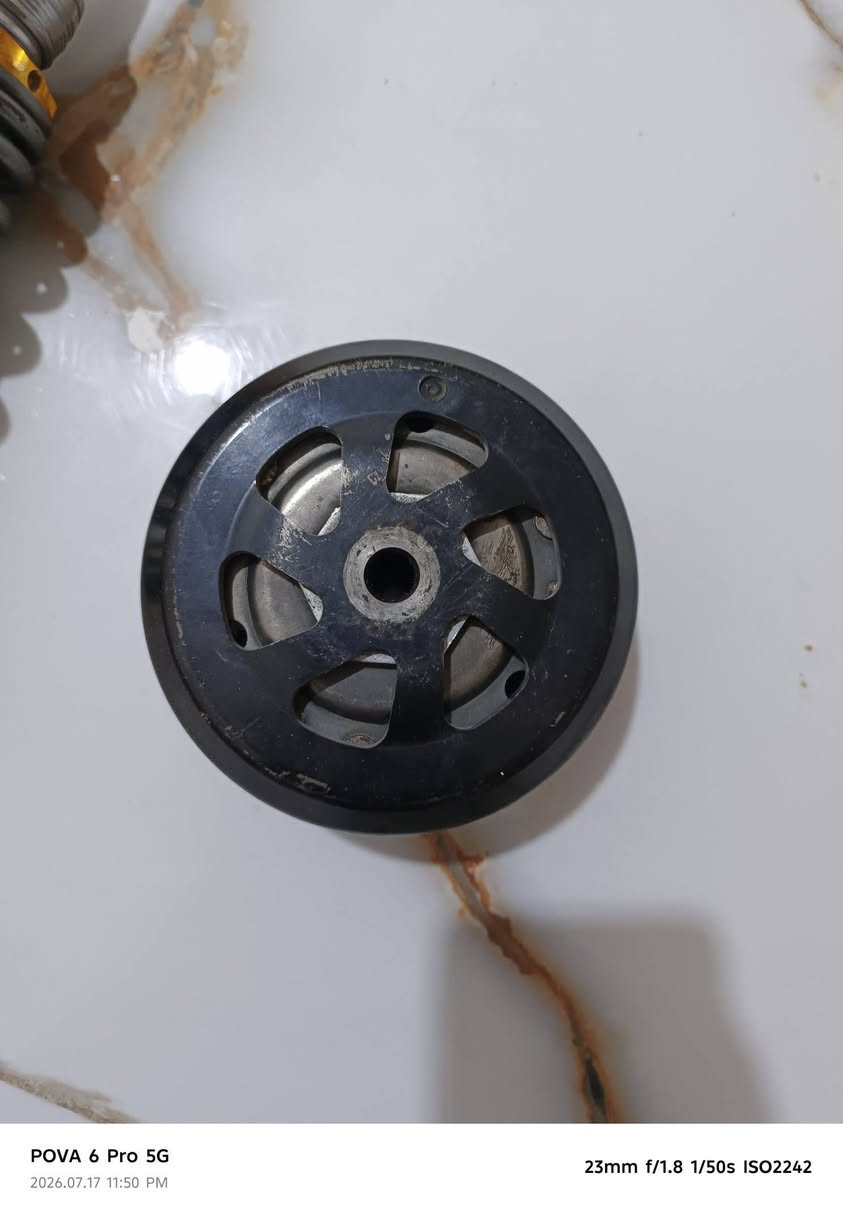 سلام عليكم حبايب كلج بلادي رياضي ودبل بلادي رياضي خذيتهن من دراجه وضميتهن عندي حته ماشادهن والله العظيم والله شاهد لو مامحتاج مابيع كلج وبدل مال واحد محتاج ونضيفات كلش نضيفات اني مو شراي بياع اني شتريتهن وماشديتهن بعت دراجتي وماشديتهن مكاني بصره كرمه علي الي يفيدنه يطبلي خاص ينطيني سعر وياخذهن رقمي ***********
