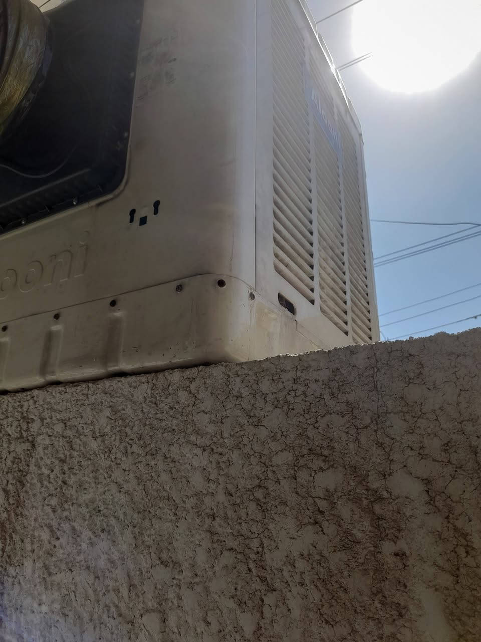 السلام عليكم مبردة حجم ثنين ونص الونا شركة الحياة الأصلية السعر ١٦٠الف قفل استعمال موسم واحد اخوان نهايتهة العنوان بغداد رقمي بي واتساب ***********
