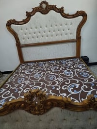 سرير • بيها مجال