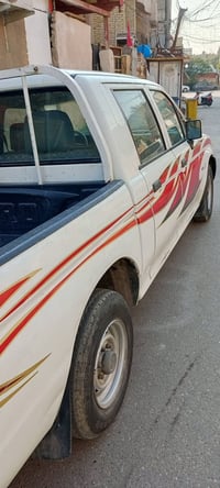 سياره نظيفه بدون اضرار جاهزه ماعدا التبريد مكانها بغداد الحريه موبايل ...