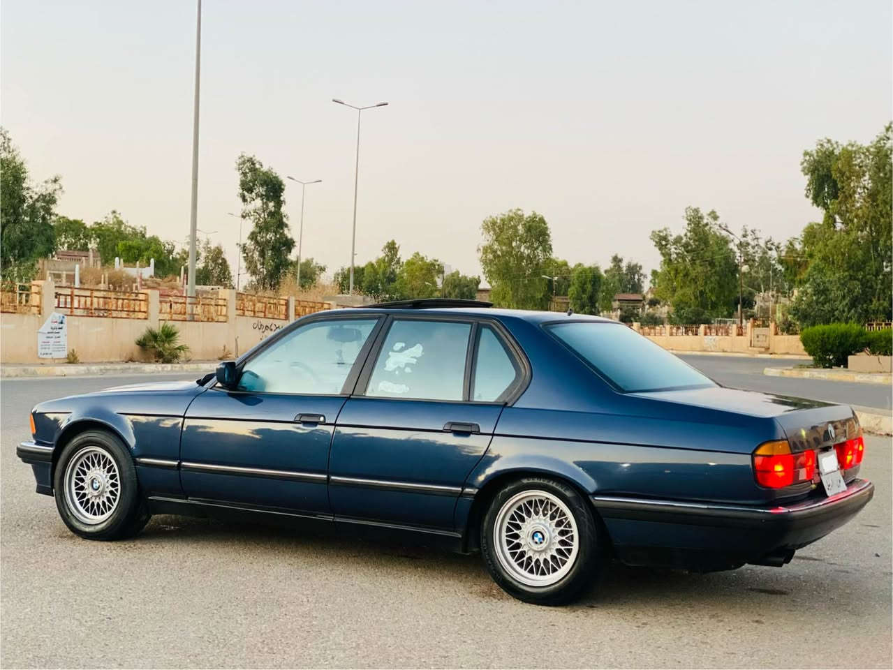 بیئێم مۆدیل ١٩٩٢ بیلاد 740iA فول مواصفات گێڕ ئۆتۆ ماتیک دەبڵ جام سلایت دەبڵ ئێرباگ ABS  کوشن جلد ناو فۆڕمیکا تەبرید سارد و گەرم بەشەرت کارەبای بەشەرت گێڕ و مەکینە بەشەرت ساڵانسای سپۆڕتی لەسەرە سەیارەکە لە قوەتی خۆی بێزارە لێدراوی نییە تا بڵێی جوانە لە رەسمەکان جوانترە سعری ٧٥ وەرەقە ماعامەلە جواب نامە نادەمەوە
ژم *********** واتساپ
ژم *********** كركوك, العراق
