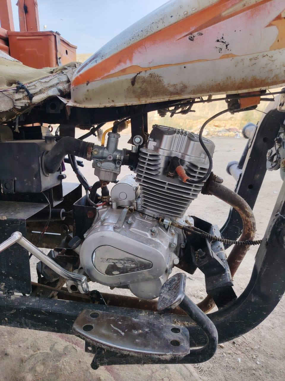 محرك جديد المكينه مكفوله 200 سيسي
للتواصل *********** موجود واتساب كذلك السماوا, المثنى
