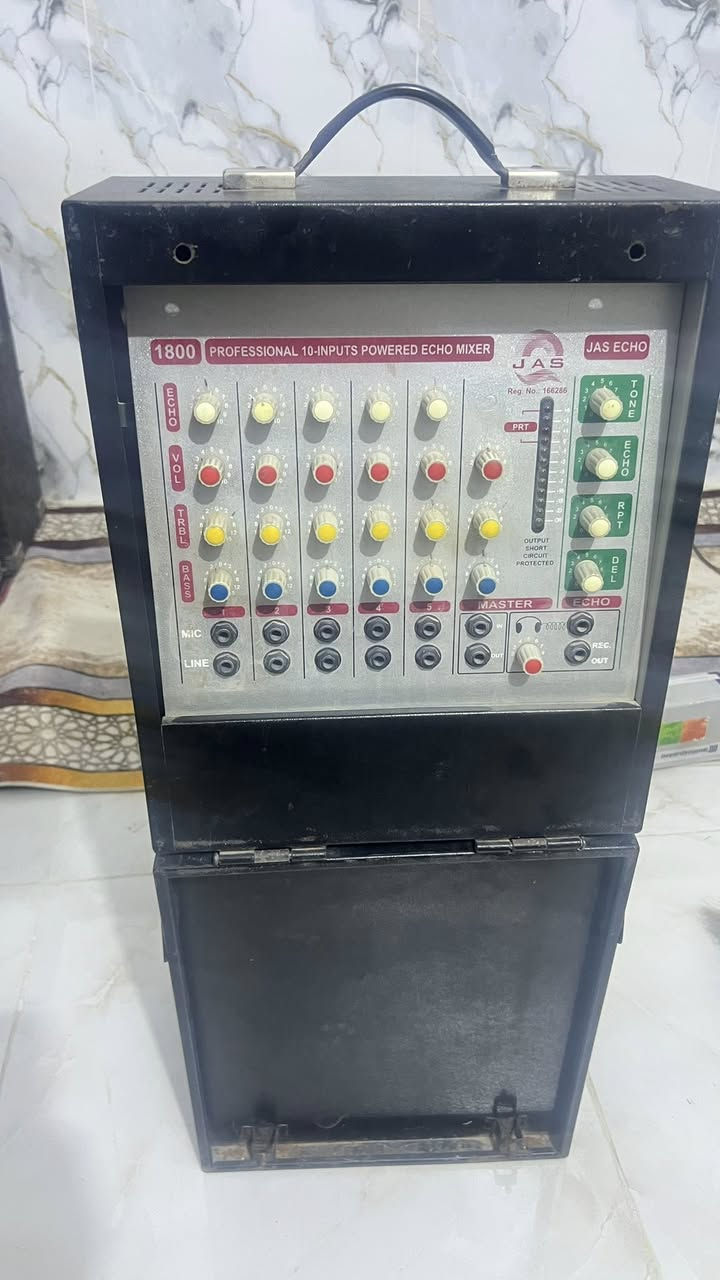 جاسكو ١٨٠٠ مستعمل نظيف عل فحص خط واحد ٤ سماعات مكانه نجف خان النص سعره ٢٥٠ وبي مجال


**إذا كنت صاحب هذا الإعلان وتريد حذفه لأي سبب، رجاءا أرسل رسالة إلى الدعم الفني**