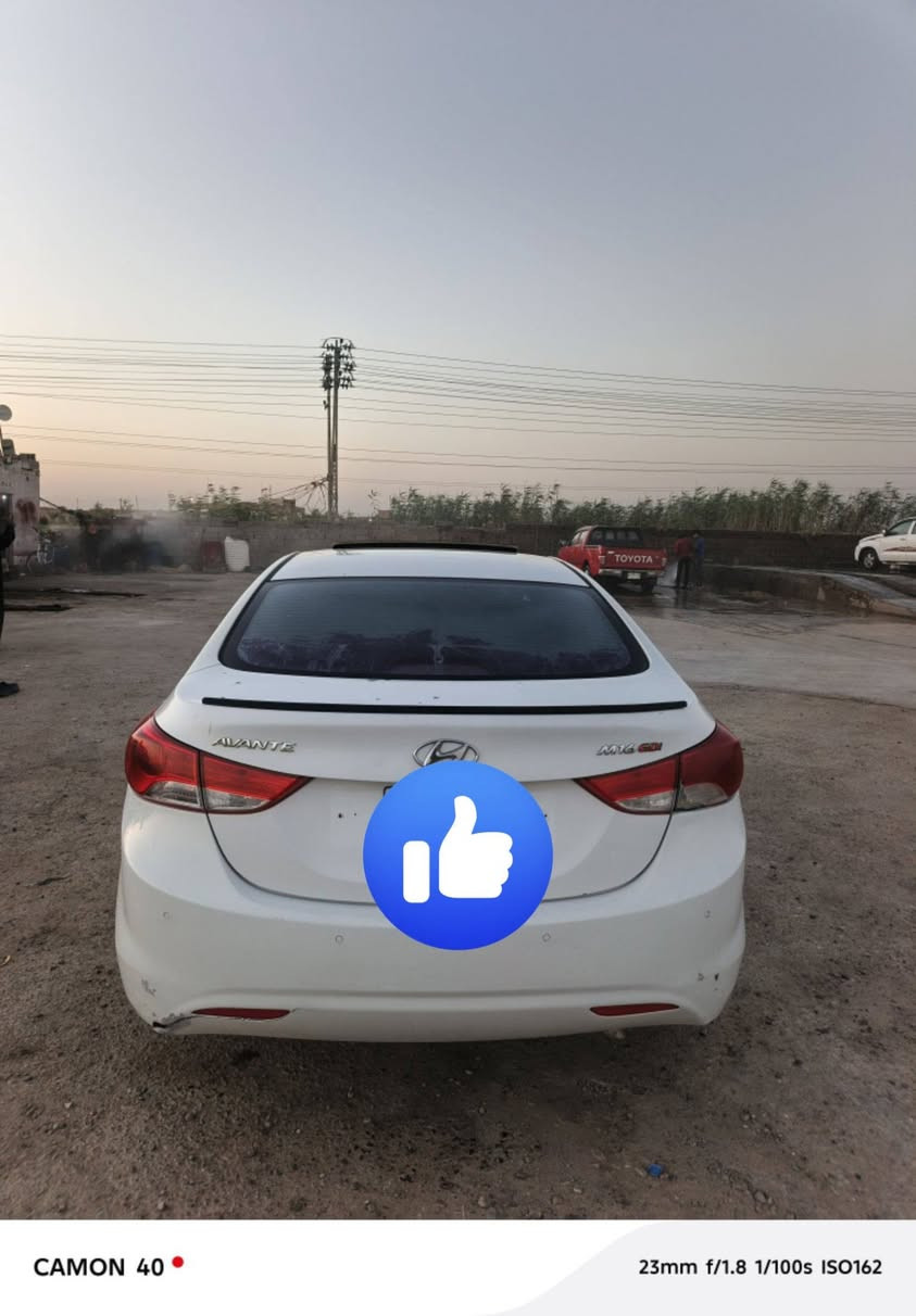 السلام عليكم
الانترا أدوات أدوات كصه جنطه 
فول مواصافات
 جلد فتحه تحكم ستيرن شاشه كامرا  مضخمات 
متوم أرقام وسنويه بغداد ويه الشاصي سنويه عضم عاج  مكينه ١٨٠٠
كير مكينه حداديه باكيت 
تبريد ثلج 
طخم تاير 
مكانها ناصريه 
السعر ٤٧ وبيها مجال 
مواصفاتها مكتوبه تعجبك خابر ما تعجبك اعبر المنشور الله يرحم والديك  سياره جديده حيل مال جناي 
للاتصال ***********
