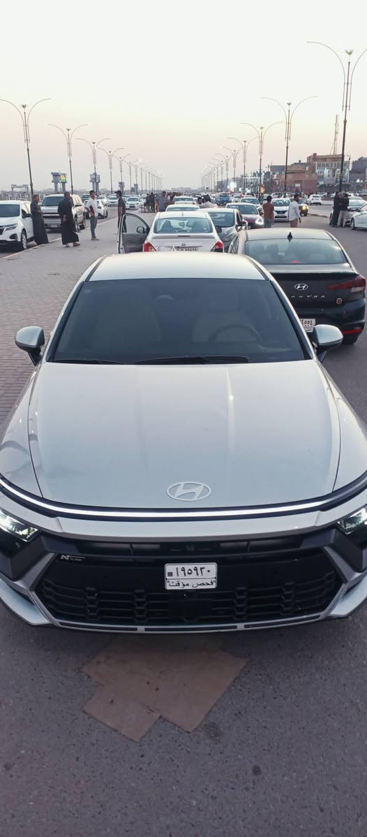 سوناتا 2024 
حرة بدون رقم 
كفالة من الصبغ والتبديل 
بدون ايرباك 
بيها فقط 3 مكانات بسيطة بارد
مكانها بصرة
185
*********** البصرة, العراق
