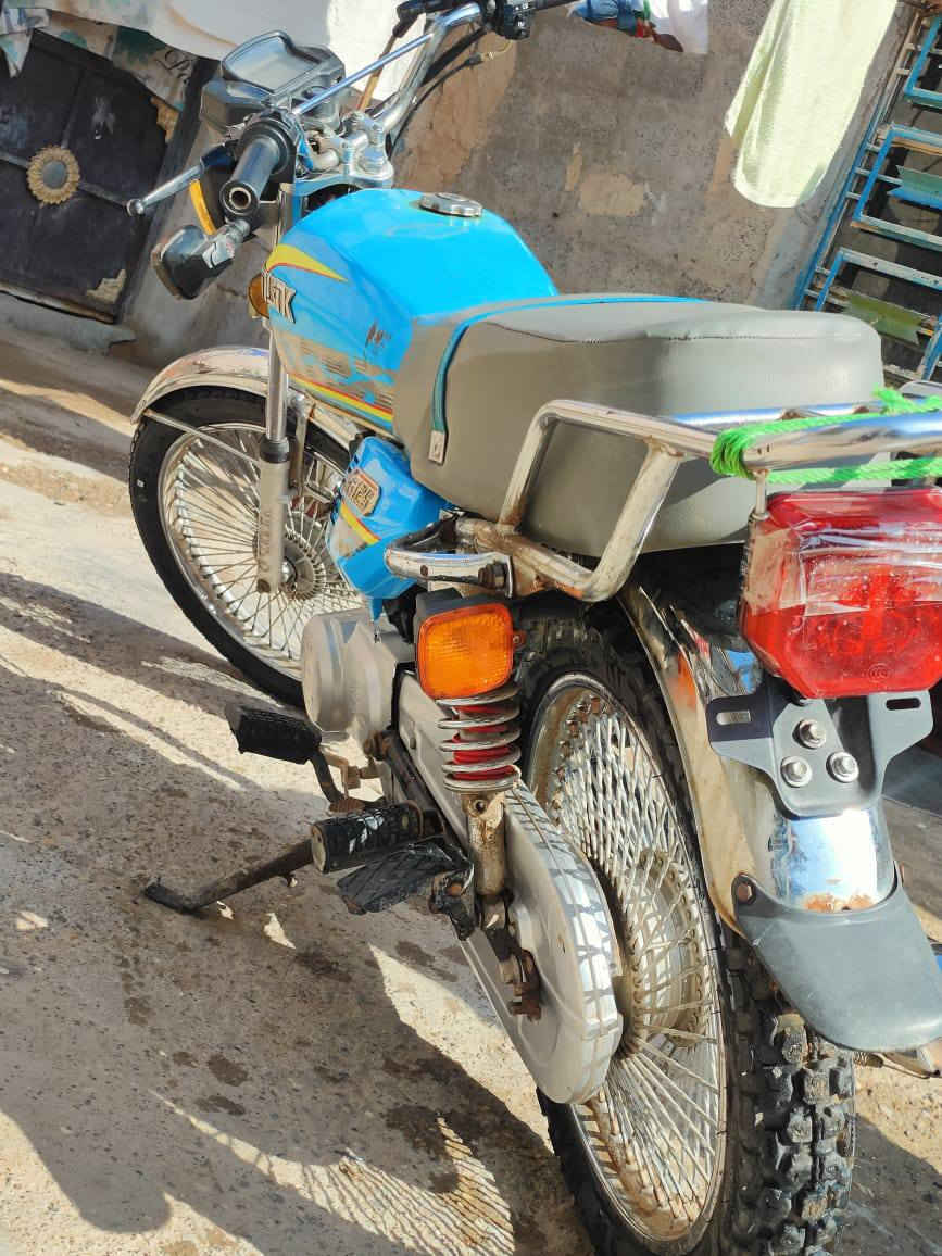 سونك للبيع  مكفوله من كلشي كل نقص مابيها شلعه تاكل لكاع سعر 500بي مجال بسيط موديل 23محرك 150 استفسار *********** للمعلومه دراجه جاهزة حتا كمرك مدفوع للي يريد يرقم مال جناي
