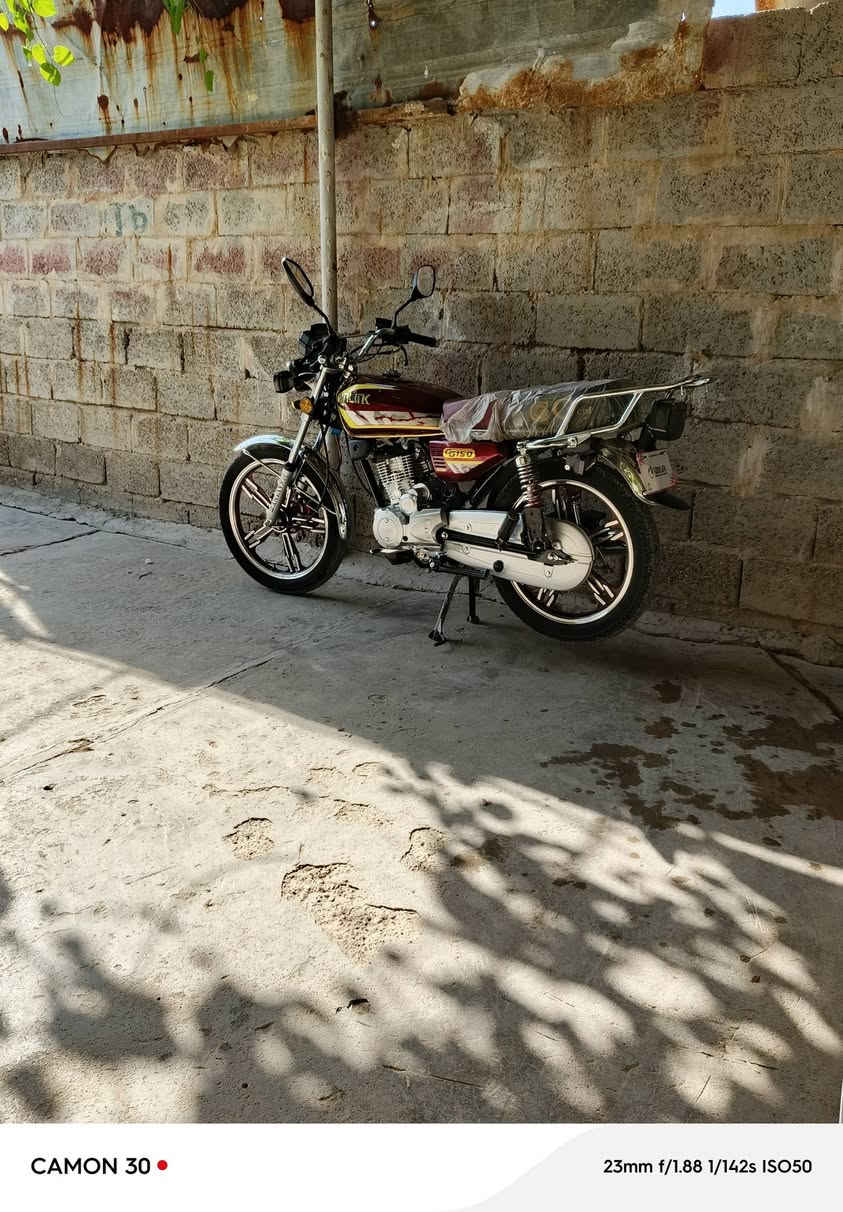 سلام عليكم ايراني 24بصمه دراجه جديده اوراق سعر900وبيها مجال مكاني بغداد جسر دوار ‏‏‪***********‬‏بي واتساب
