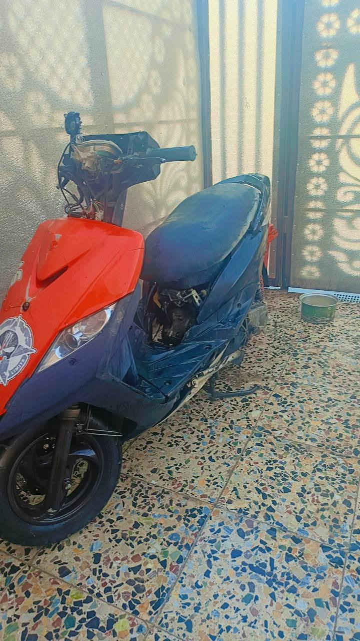 بيع مستعجل السلام عليكم دراجه جيتي آر دراجه كلش حلو سرعه 140 كامله الدراجه مكينه زينه حلو دراجه حلو لايتات كله شغال هندر دراجه جاهز بيع مستعجل كلش السعر 200 بلاش أرخص دراجه بل العراق مكاني بغداد الحسينيه *********** مستعجل
