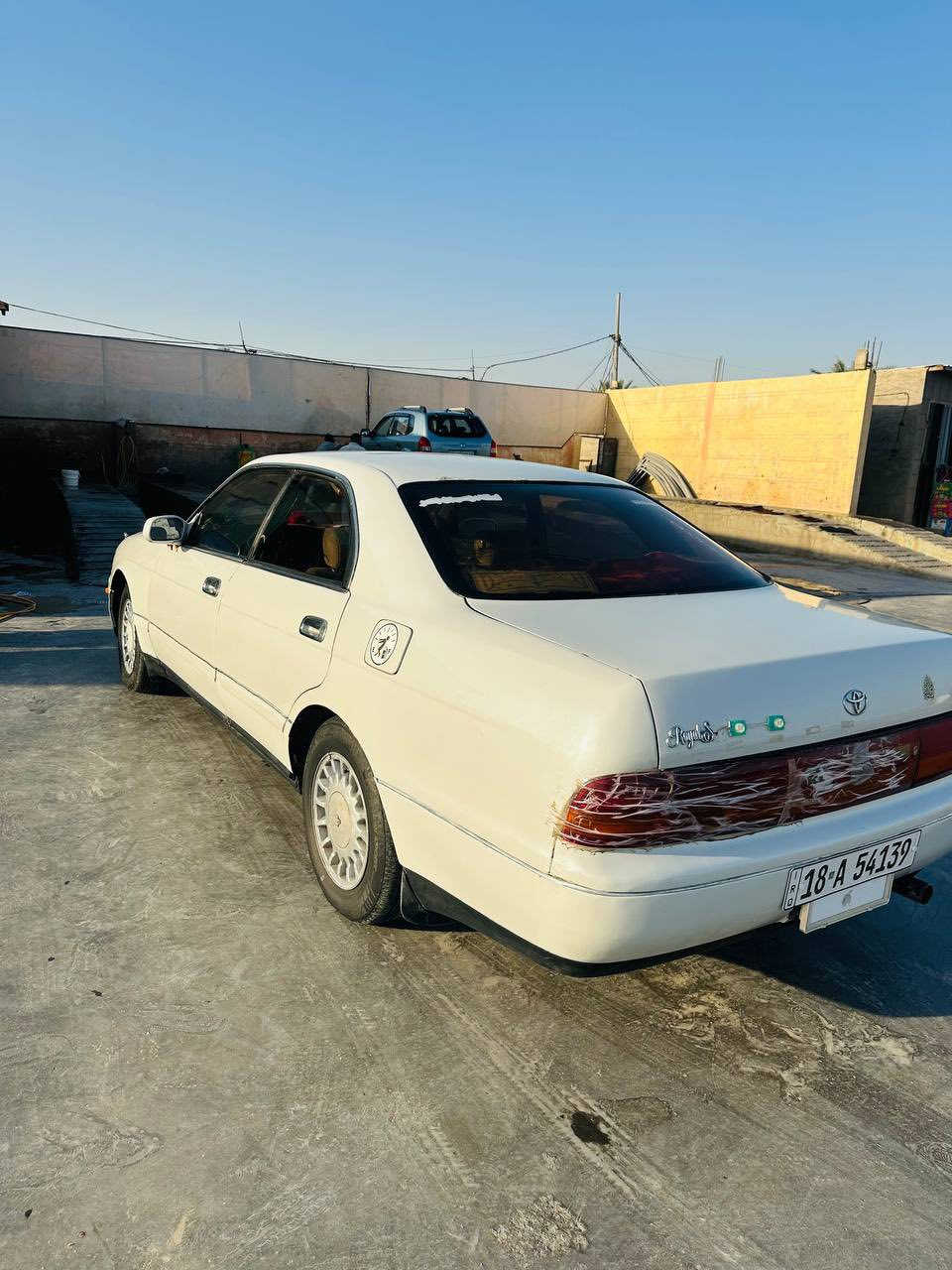 السلام عليكم للبيع بطه موديل ١٩٩١ رقم بابل شرط تحويل مكفوله من كص ونقل جذه مصبوغه عام للجماليه العنوان واسط صويره السعر ٤٥ وبيه مجال رقم ***********
