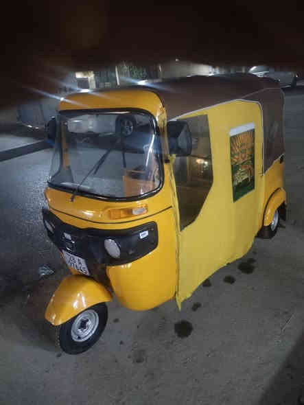 سلام عليكم تكتك بجاج موديل 2021 رقم انكليزي بسمي  معمره خياس مصبوغه عام جماليه محرك مكفول مامفتوحه جادر لايتات اشاير جامه مري دوشمه تخم تاير مسجل كاعيات باتري عنابير كله جديد مال جناي سعره 6500 وبيه مجال مكاني نجف  ***********
