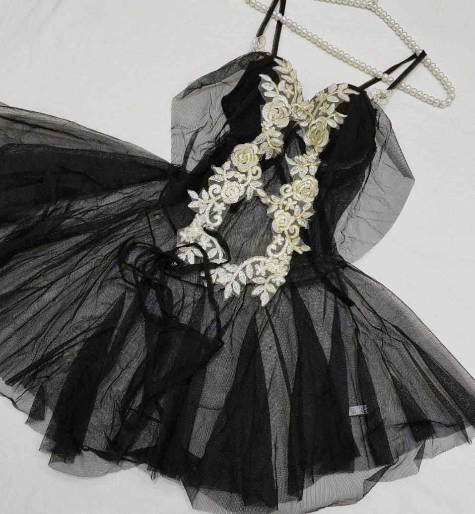 😍#جديدنا_وصل😍

ثوب شيفون   قطعتين . نسائي 🥰 

#الخامايه_شيفون 

القياس.    افريه سايز 

سعر 10 

التوصيل بغداد 5 🚕🚕🚕🚕

المحافظات.  8    🚗🚗🚗


**إذا كنت صاحب هذا الإعلان وتريد حذفه لأي سبب، رجاءا أرسل رسالة إلى الدعم الفني**